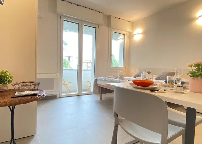 Emilia 8 Apartman Bologna