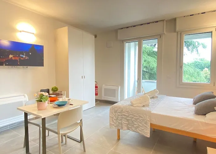 Apartman Emilia 8